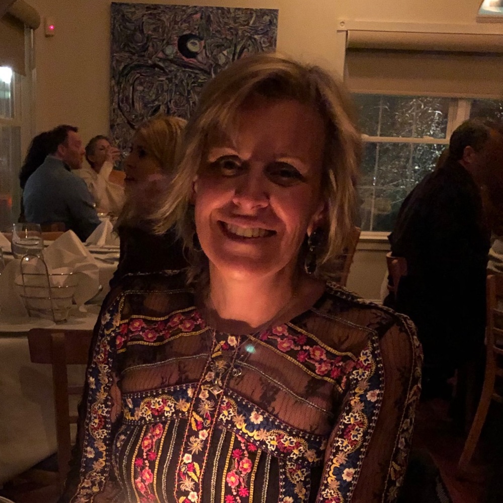 Meet your Posher, Julie